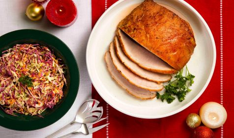 Pernil Acompanhado de Salada Leve de Repolho