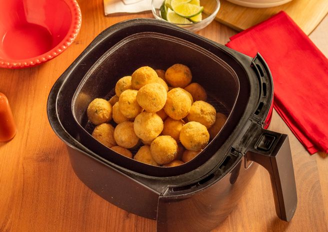 Bolinho de Frango Protéico na Airfryer