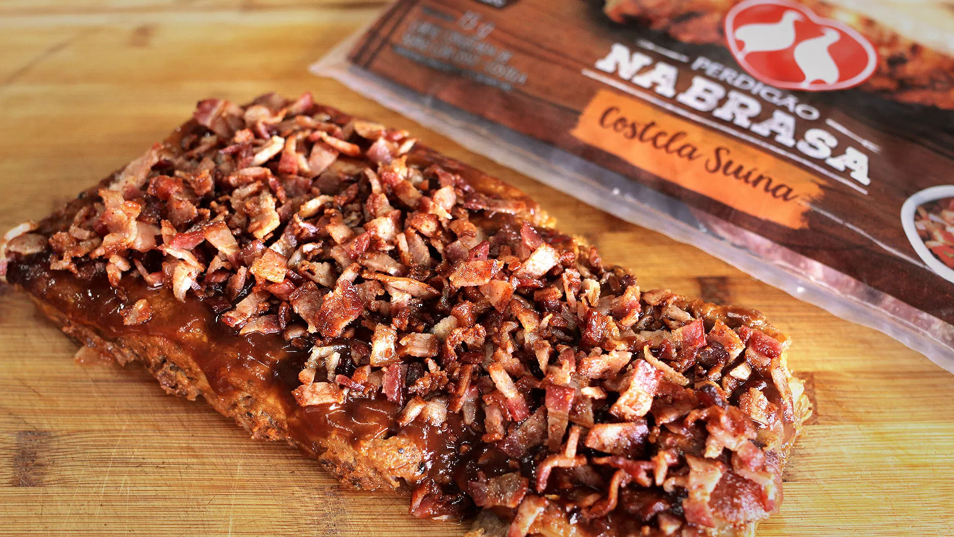 foto da receita Costelinha Na Brasa na Crosta de Bacon