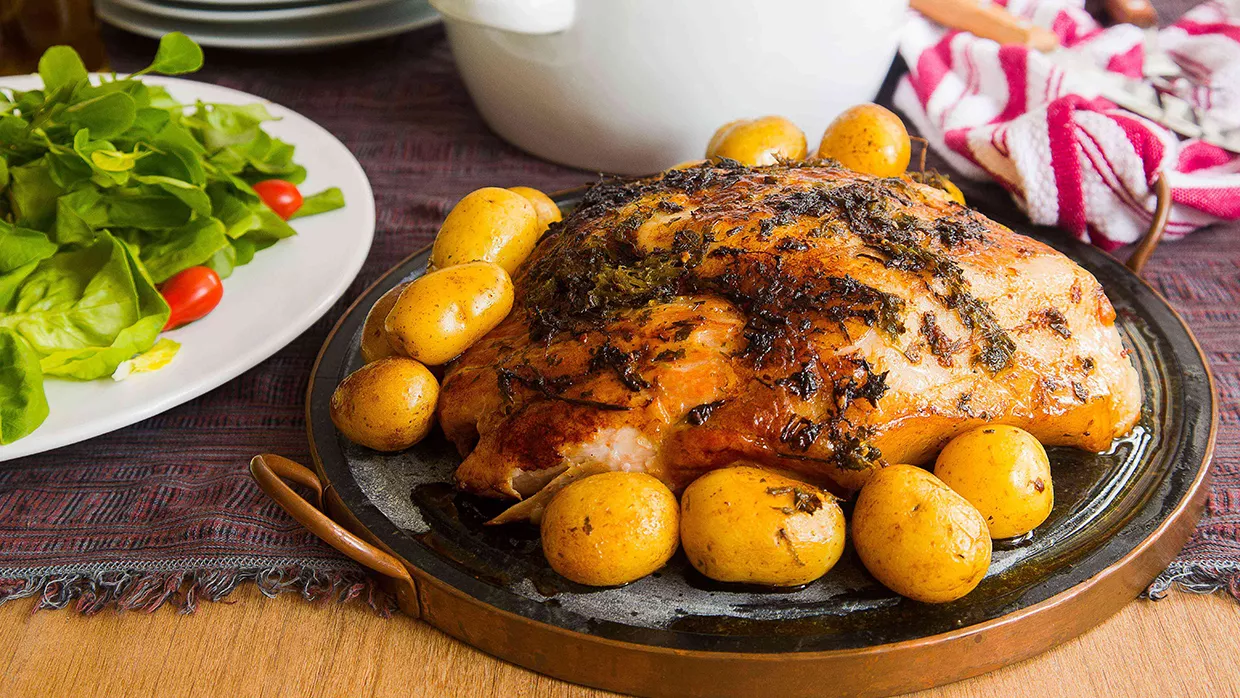 foto da receita Pernil Assado ao Molho de Chimichurri