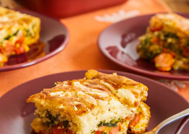 Torta de Liquidificador de Salsicha e Escarola