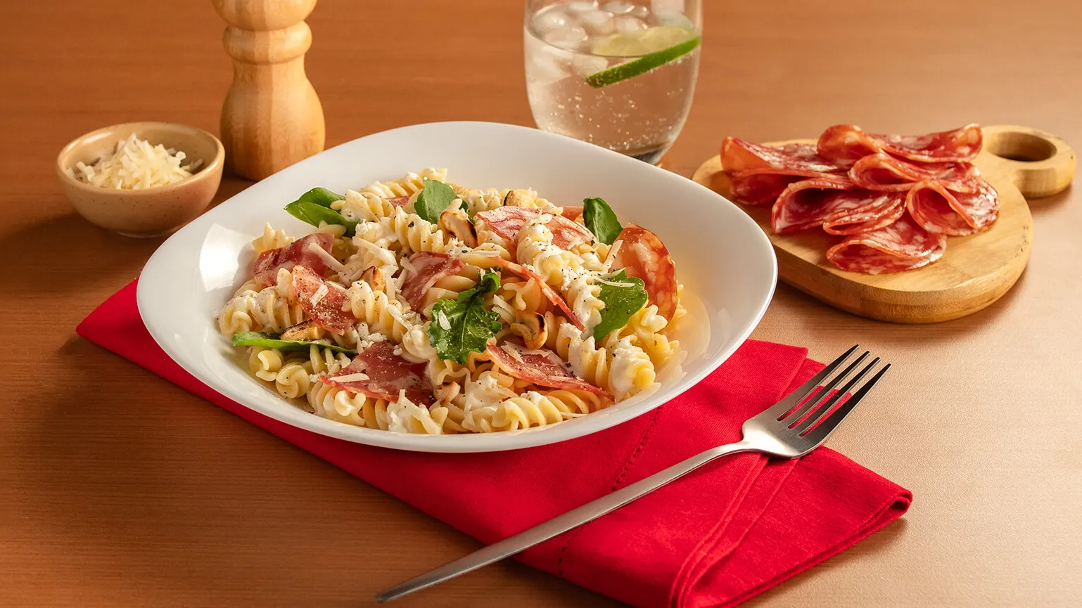 foto da receita Macarrão com Salame e Ricota
