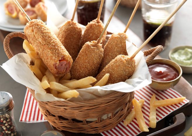 Corn Dog com Mortadela Alho Ervas