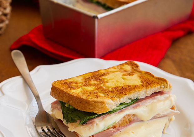 Sanduíche de Presunto na Forma