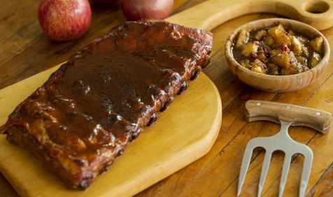 Costelinha Suina sabor Barbecue com Chutney de Maçã
