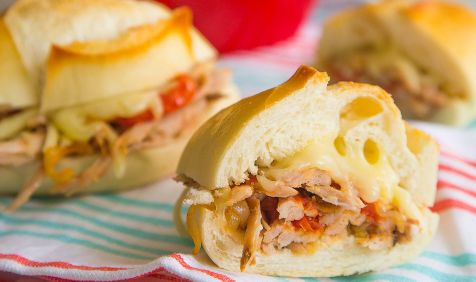 Sanduíche de Pernil com Queijo de Minas Padrão