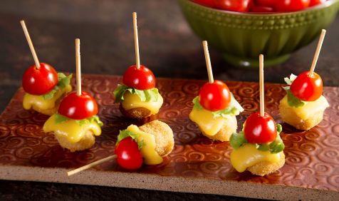 Lanche no Palito com Chicken Popcorn Chimichurri