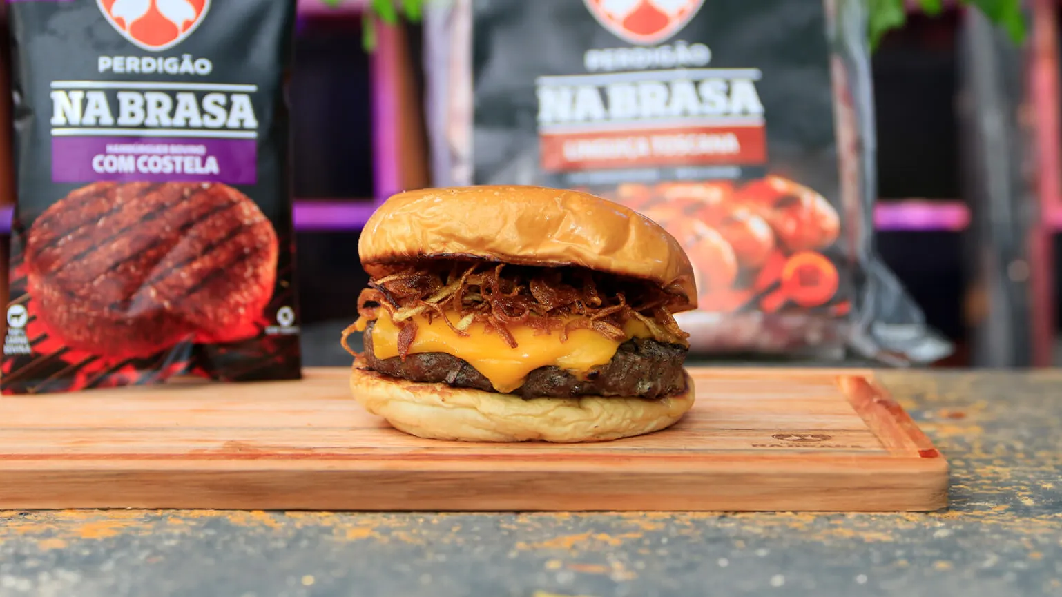 foto da receita Barbecue Fried Onion Burguer de Costela