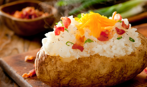 Batata Assada Recheada com Frango