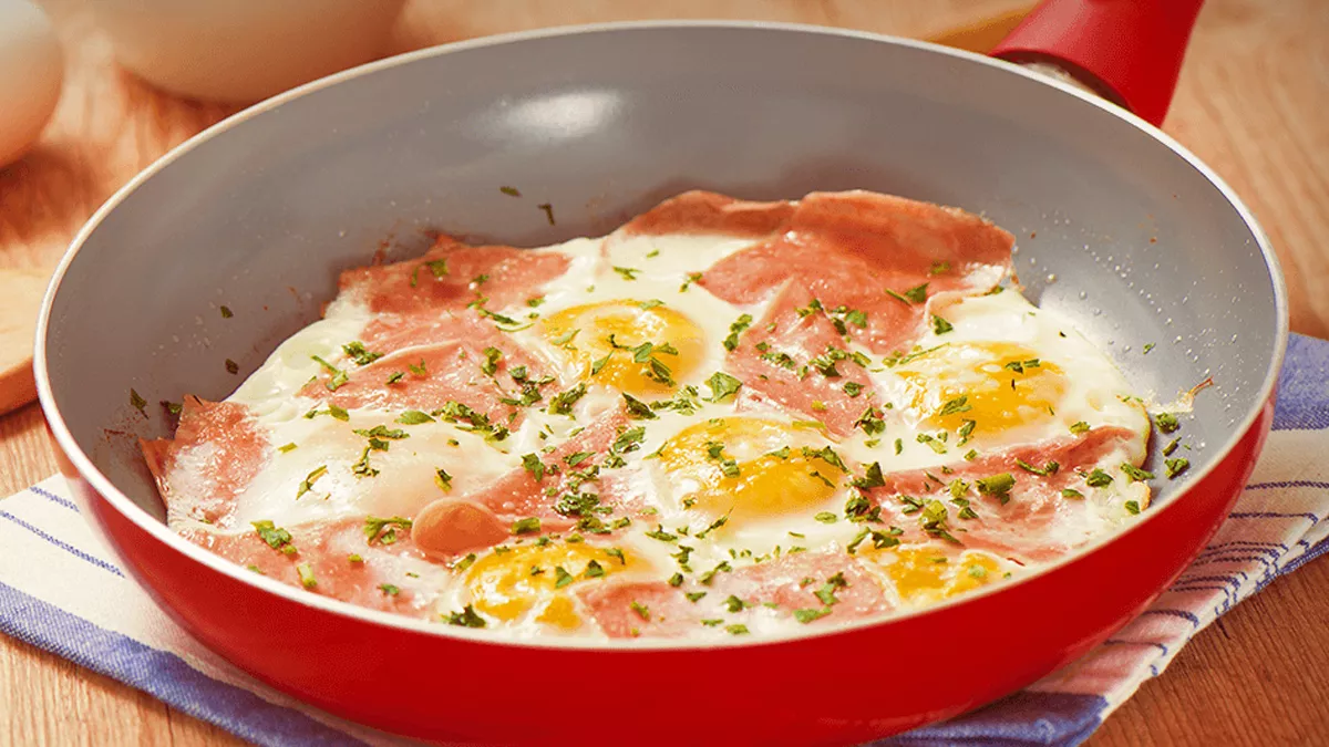 foto da receita Ovos com Presunto