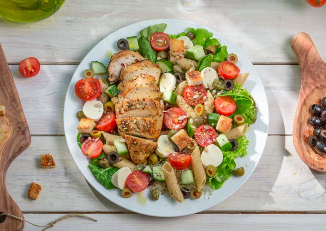 Salada Morna de Frango com Legumes