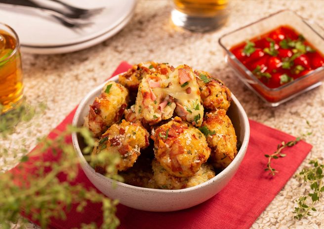 Bolinho de Arroz com Mortadela Ouro