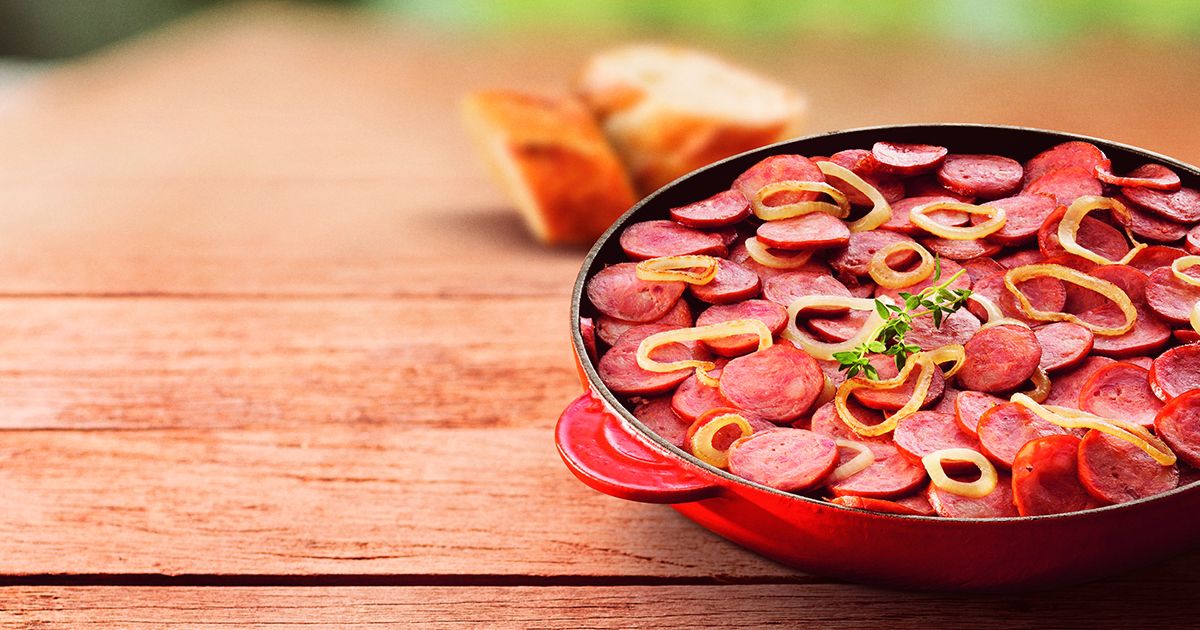 Linguiça Calabresa Acebolada com Pimentões Perdigão Linguiça Calabresa Acebolada com Pimentões Perdigão