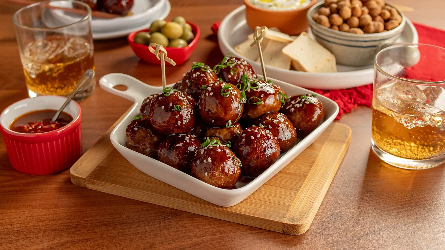 foto da receita Almôndegas na Air Fryer com Molho Oriental para Petisco