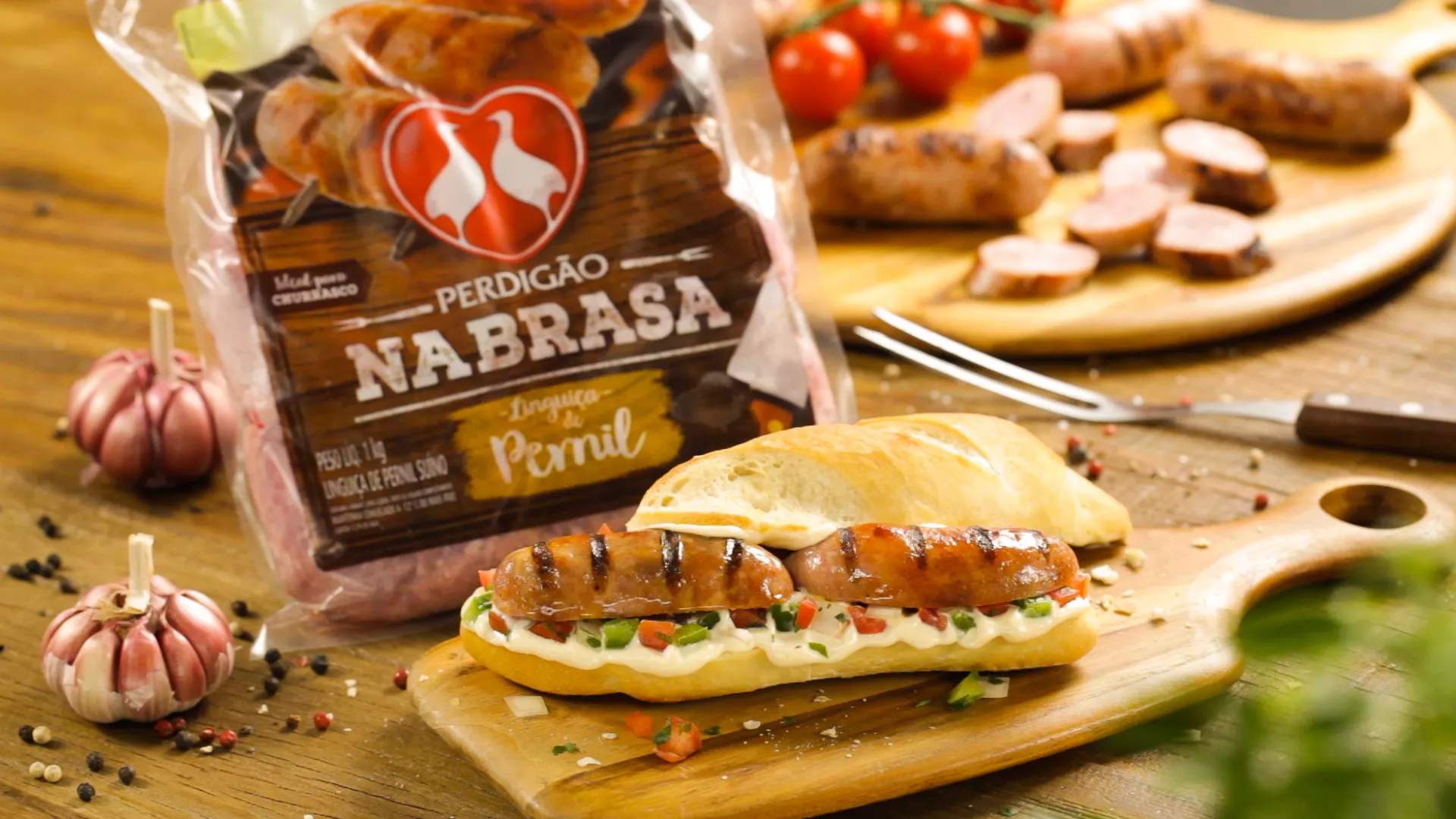 foto da receita Sanduíche de Linguiça de Pernil com Maionese de Alho