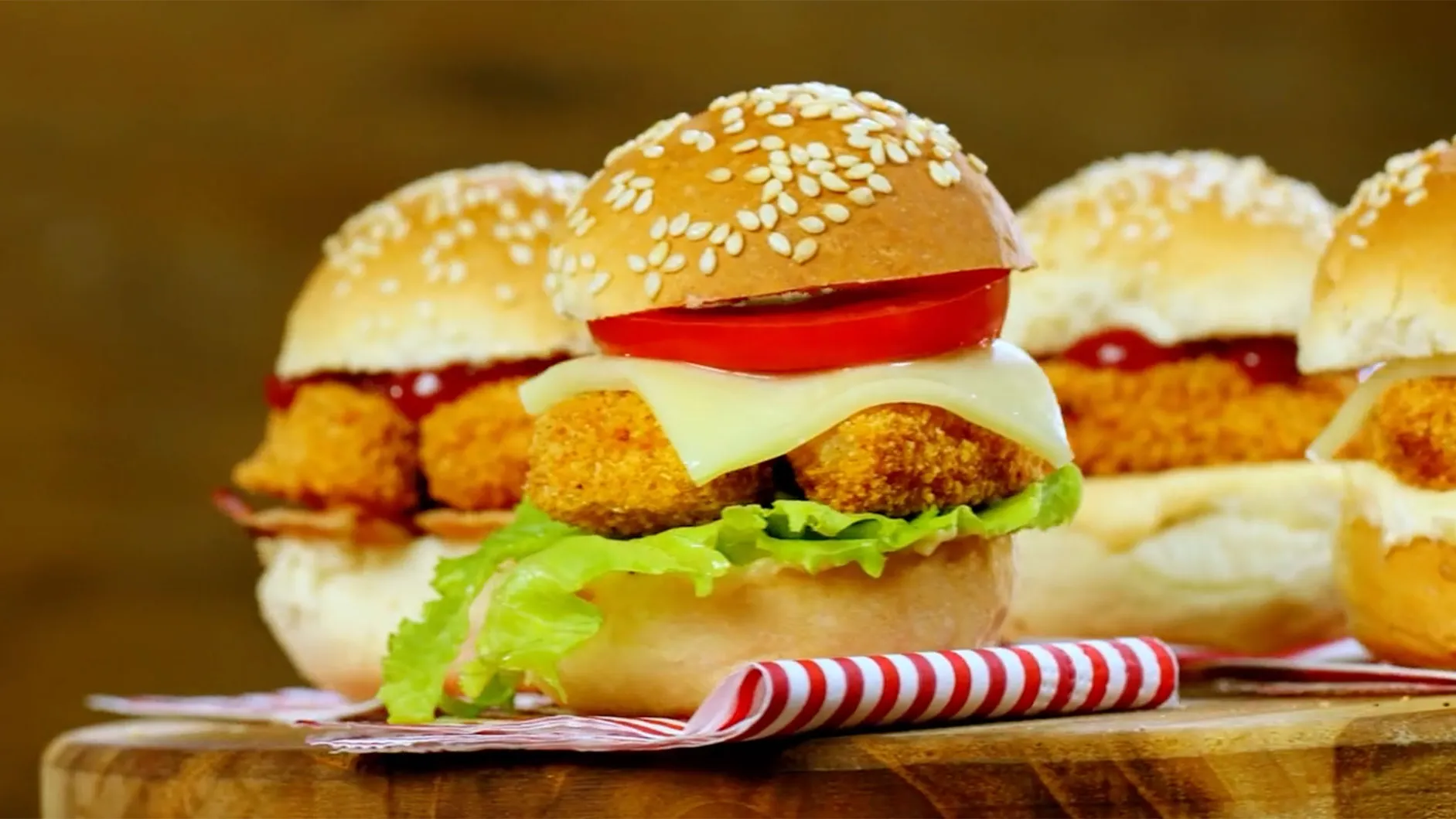 foto da receita Hambúrgueres de Mini Chicken Perdigão