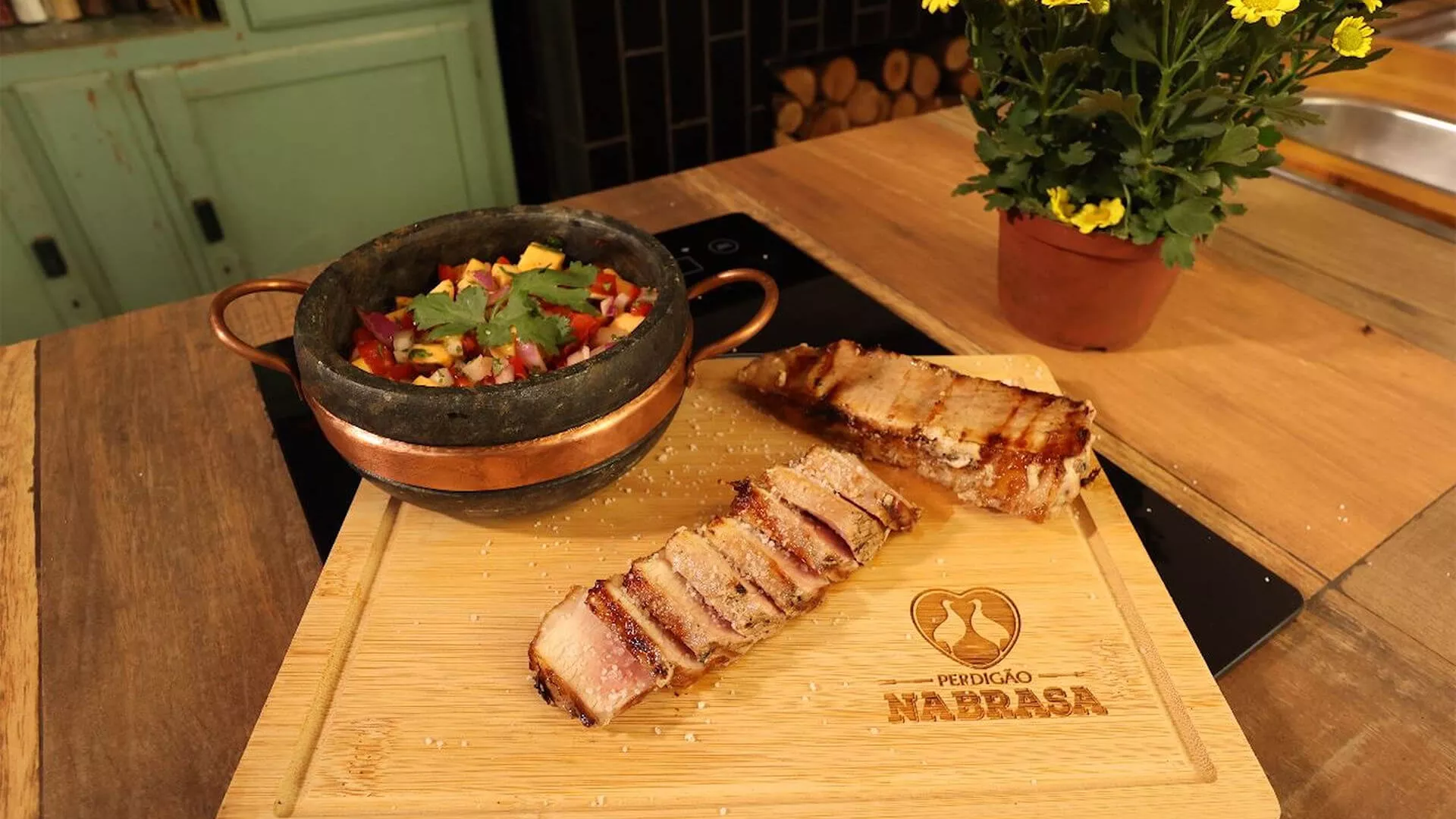 foto da receita Picanha Suína Perdigão na Brasa com Vinagrete de Banana