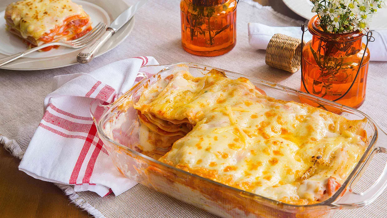 foto da receita Lasanha com Molho de Linguiça