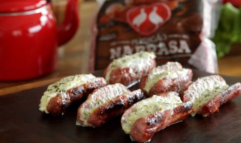 Linguiça Toscana Apimentada com creme de alho