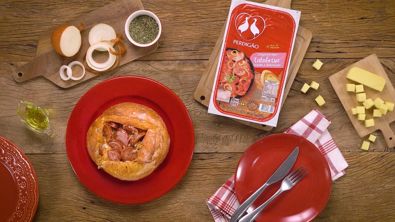 foto da receita Pão Italiano recheado com Queijo e Calabresa