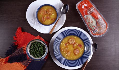 Caldo de Mandioquinha com Linguiça Portuguesa