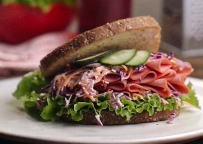 Sanduba Levinho de Mortadela Ouro