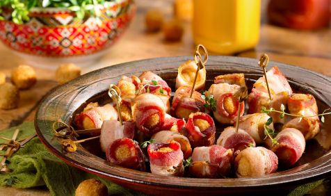 Aperitivo de Chicken Popcorn com Bacon