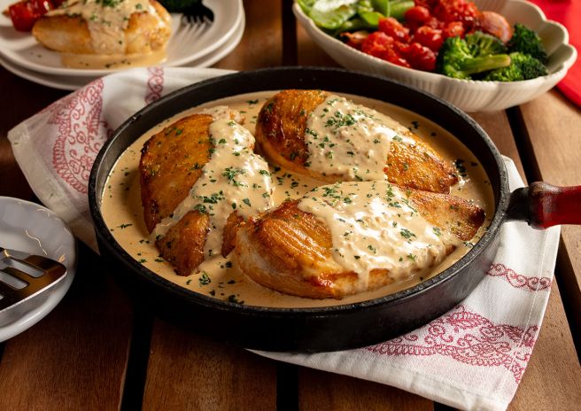 Filé de Frango com Molho de Queijos