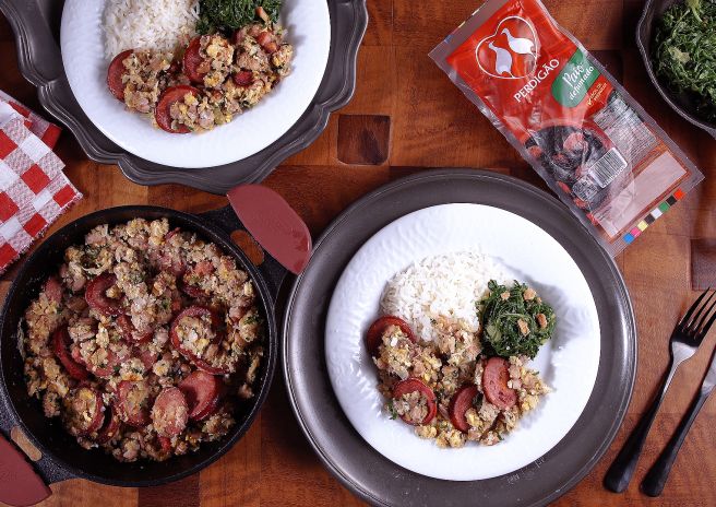 Feijão Tropeiro com Linguiça Paio