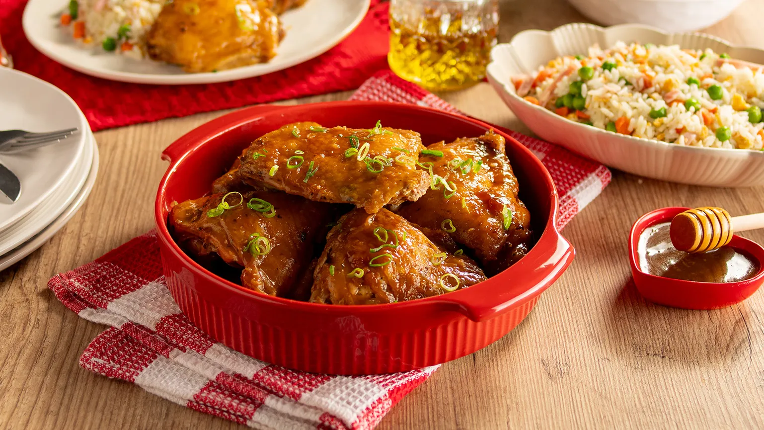 foto da receita Sobrecoxa Com Molho de Laranja, Shoyu e Mel