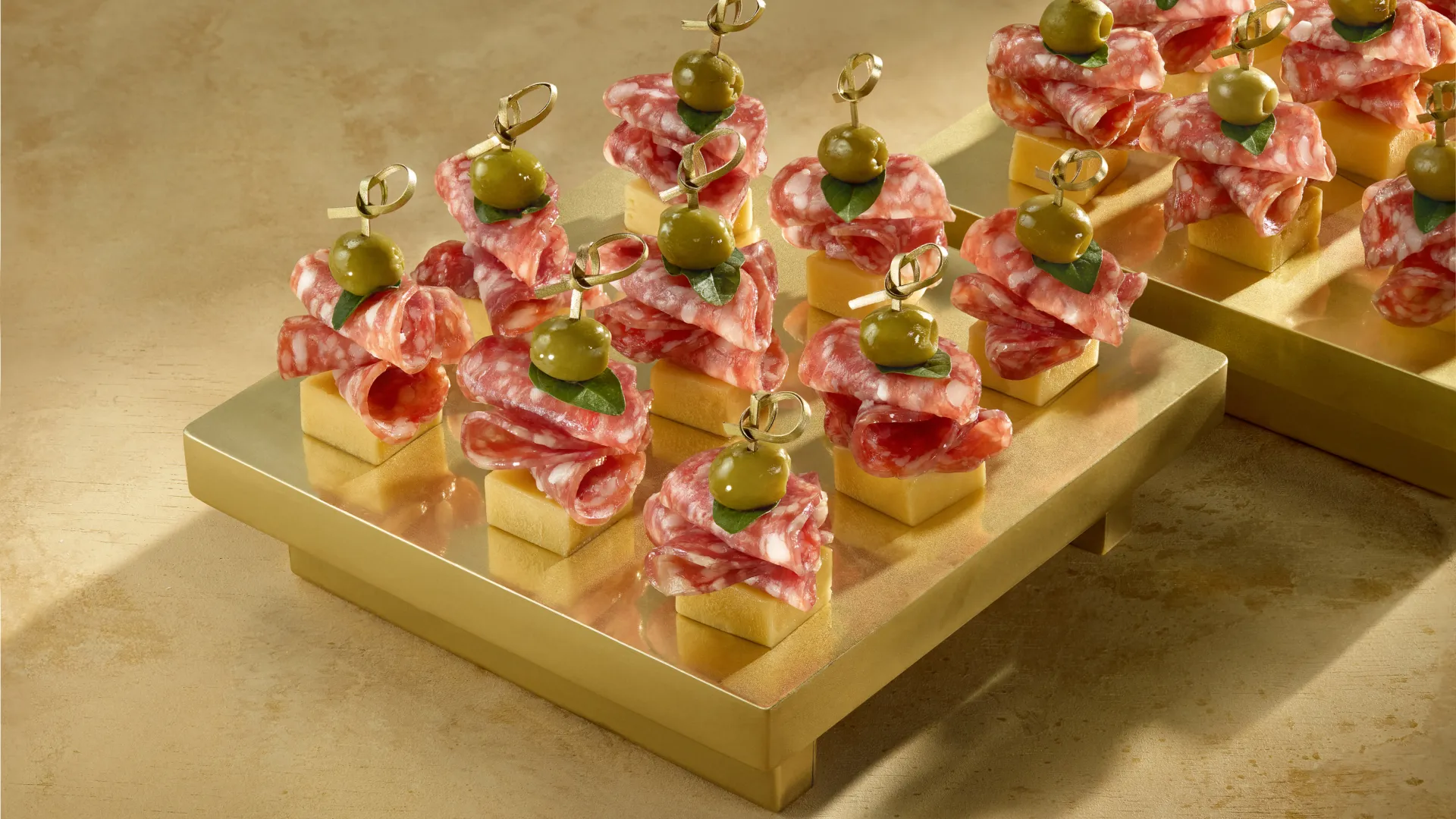 foto da receita Canapés de Salame Ouro Perdigão