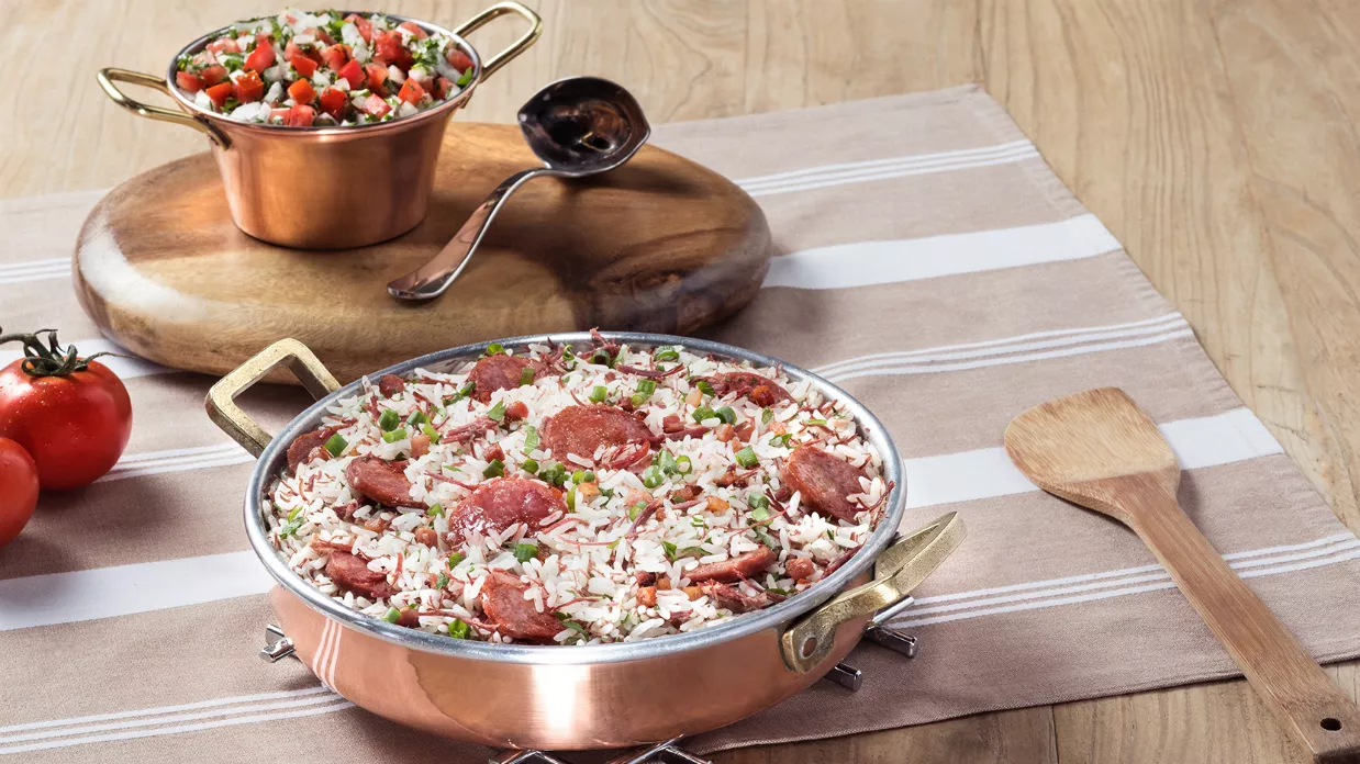 foto da receita Arroz com linguiça defumada
